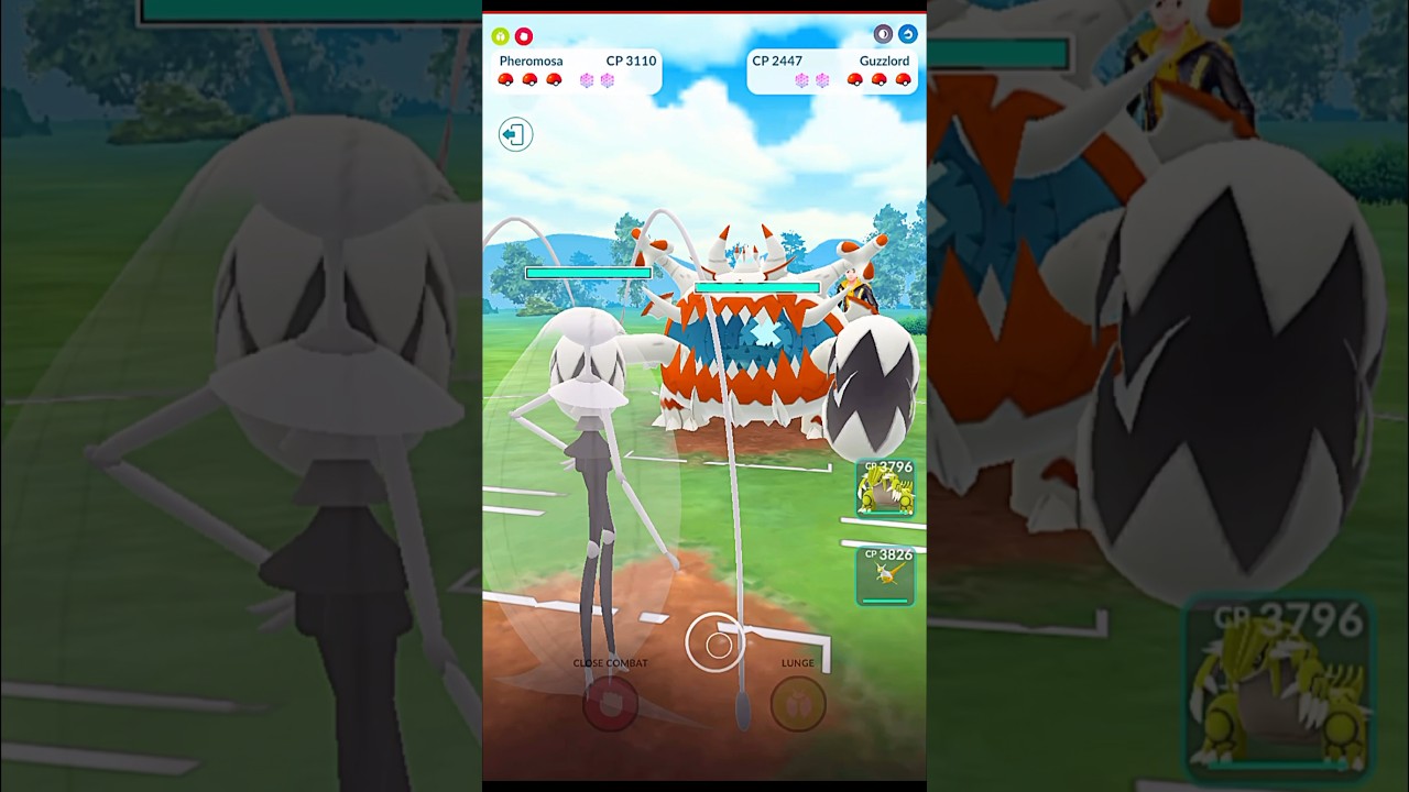 ✨Shiny Pheromosa V/S✨Shiny Guzzlord PVP Beast Fight 