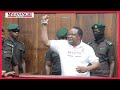 ALICHOFANYA TUNDU LISSU BAADA YA KUINGIA MAHAKAMANI LEO