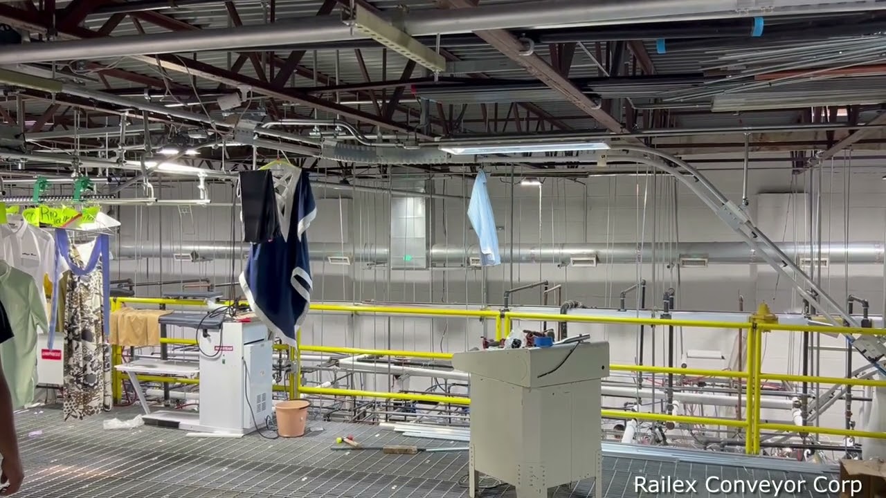 Railex 635 Conveyor in a Dry Cleaning Plant with a Mezzanine