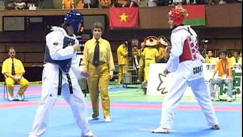 Kyung Heon Shin vs Heidi Gilbert   2002 World Cup