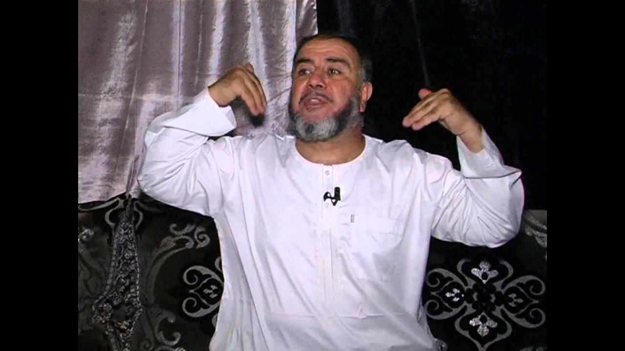 رجل ضرب زوجته فاشتكت به عند الشرطة هل هي آثمة ؟