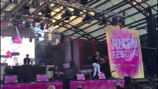Timeflies – Once In A While [Live at Rix FM festival, Stockholm]