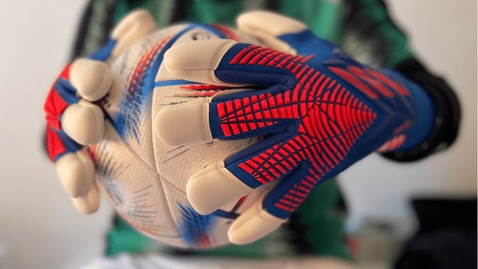 THEY FINALLY DID IT! Adidas Predator Competition Goalkeeper Glove Review 