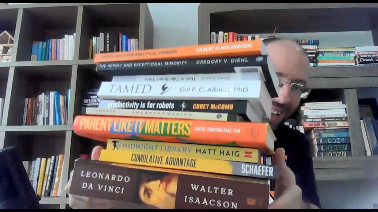 10 Must-Read Nonfiction Books to Add to Your 2022 Reading List