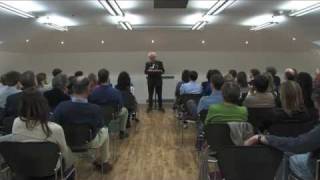 Seamus Heaney reads The Underground