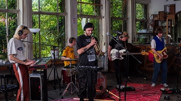 DROELOE & Banji - Landscape [Music Video]