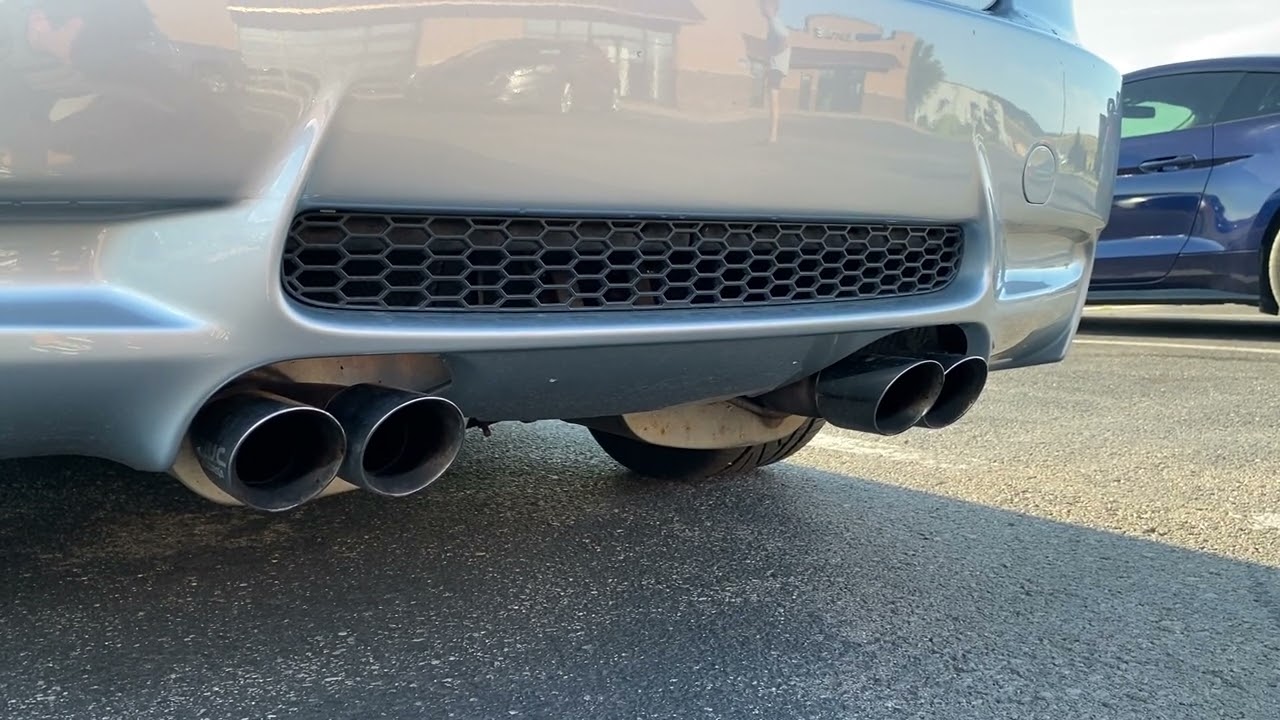 2008 BMW M3 Coupe Six-Speed Idle