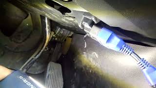 Saab 9-3 diagnostic port location