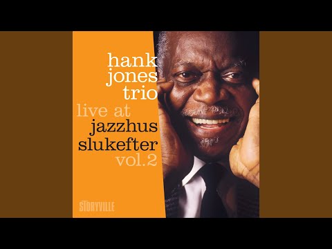 Putar The Bruise - Hank Jones