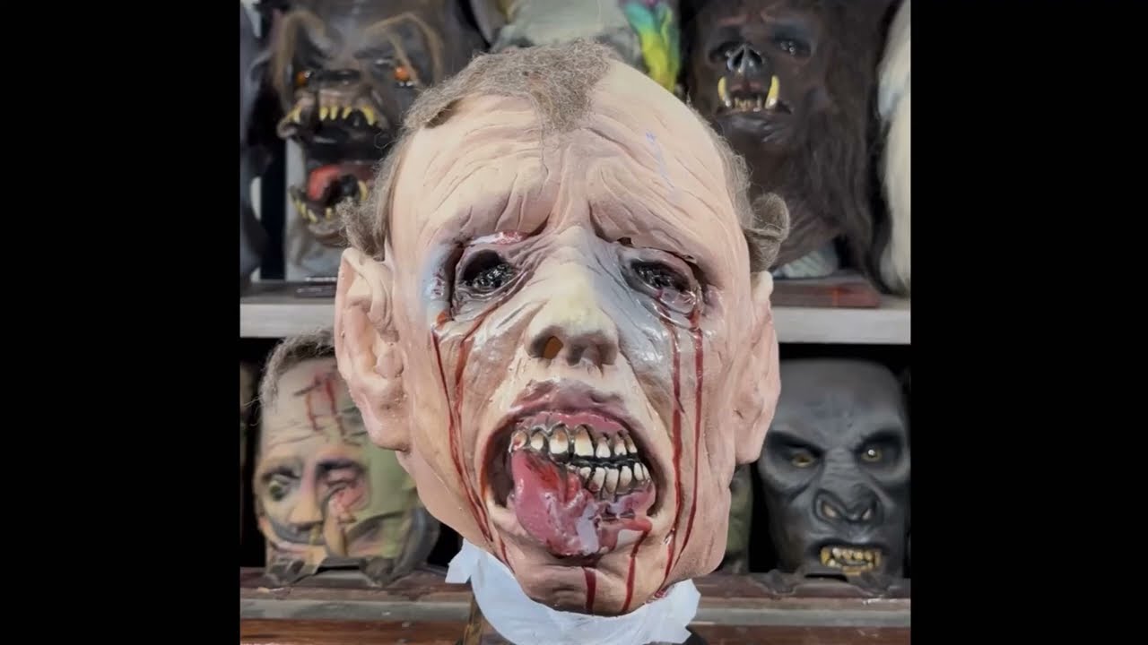 Distortions Unlimited Rare Halloween Mask 1989