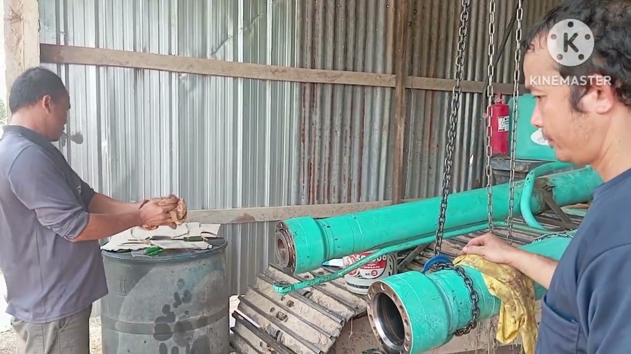 เปลี่ยนซีลกระบอกไฮดรอลิครถแม็คโคร SK200