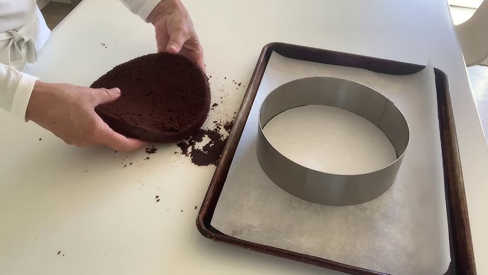 Making Specialty Cakes in Ring Molds 