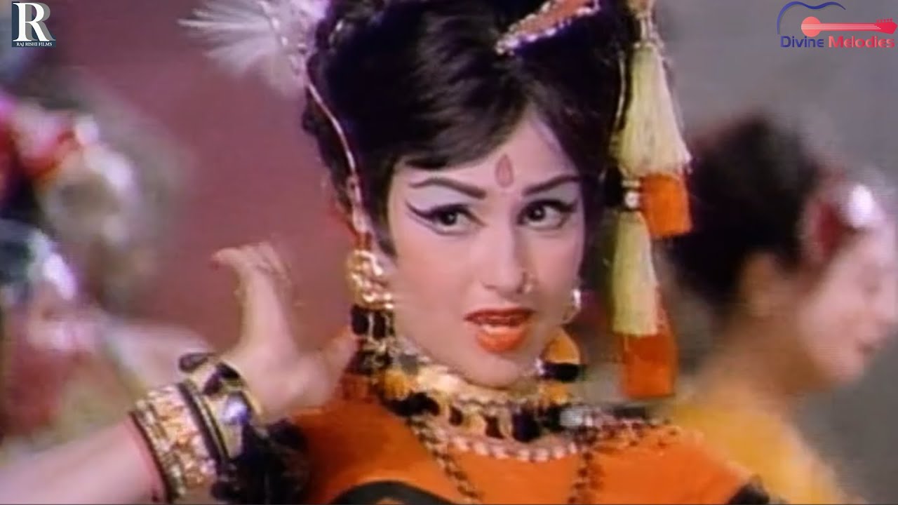 Raton Ka Raja लता मंगेशकरजी का हिट गाना - Jhanak Jhan Ghunghroo Baja Re | Raton Ka ...