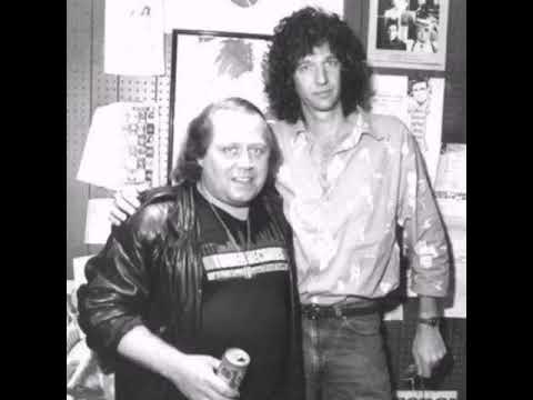 Howard Stern - Sam Kinnison accuses Bobcat Goldthwait of stealing his act