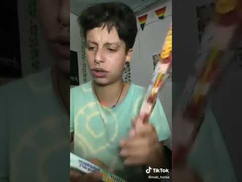 Vídeo: Cephalophora - Uma Erva De Morango Com Um Cheiro Maravilhoso