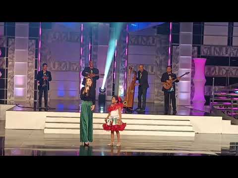 Ainoha Aragort detrás de camaras Sábado Sensacional