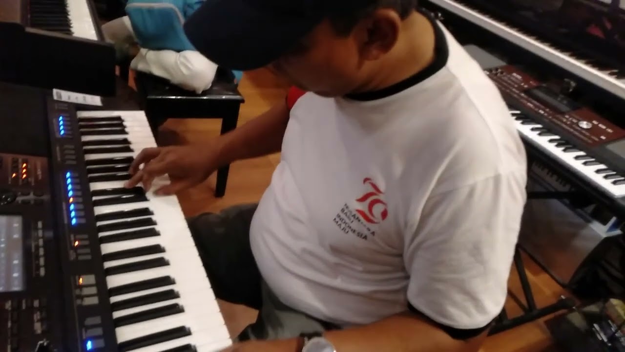 Test Yamaha Psr SX-920 plus vocal AI,(Berlayar cover)  mantappp brooo,,