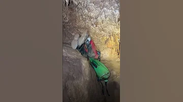علق بداخل الكهف و لم يستطع الخروج ابدا 