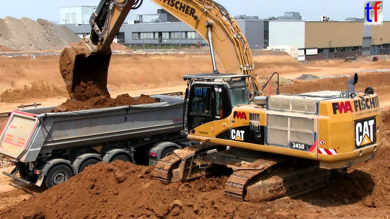 CATERPILLAR 345D L & MAN, Mercedes Dump Trucks / Fa. FWA Fischer, Waiblingen, Germany,  04.06.2014.
