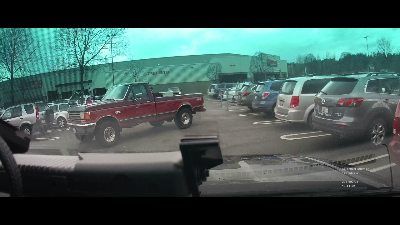 Aggressive driving in the Costco parking lot - YouTube
