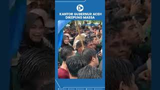 Protests against the JKA gubernatorial regulation heat up, with the Aceh governor's office surrou...