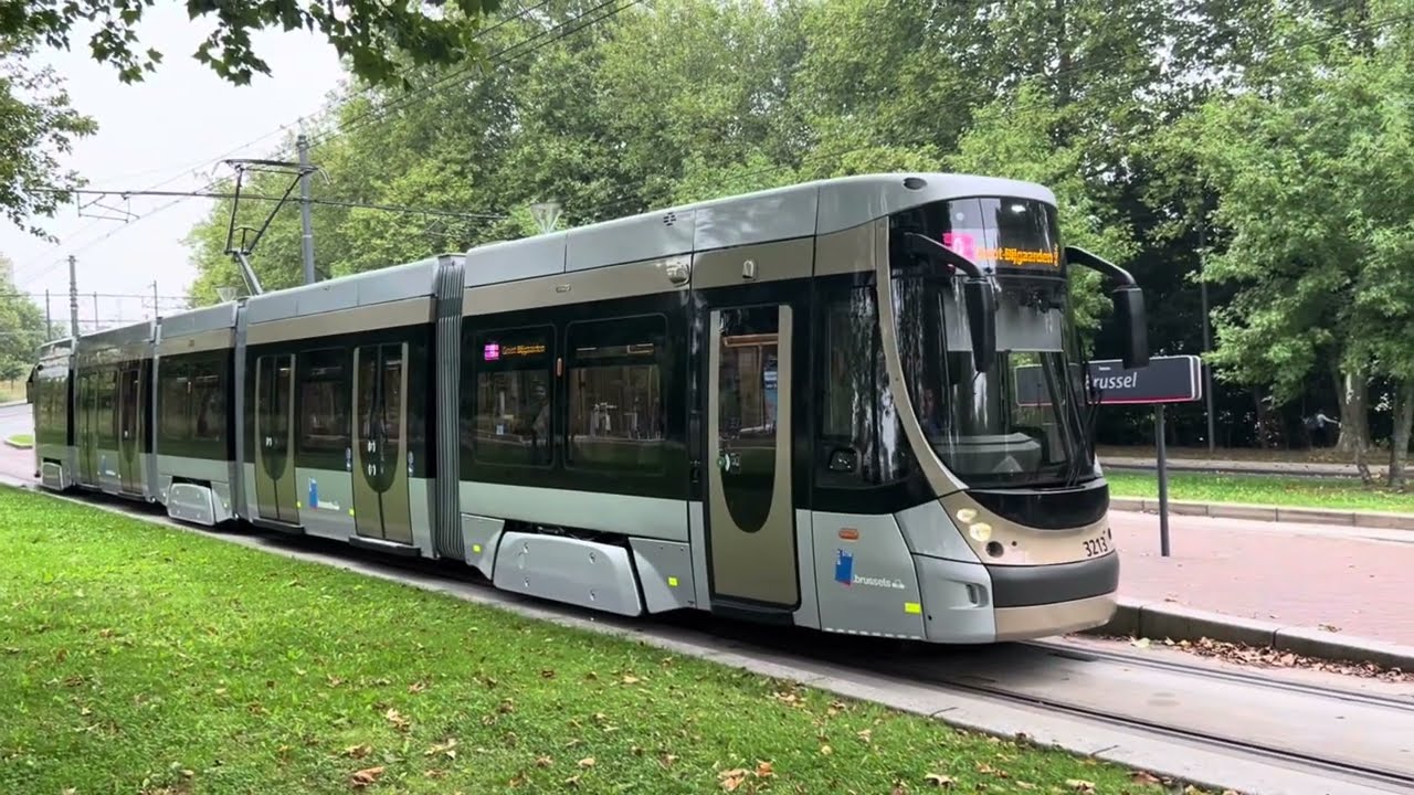 Vieux et Nouveau Trams PCC7600/7700 et TNG T3200 Ligne 93/97 et 9 STIB-MIVB 🚊🚊