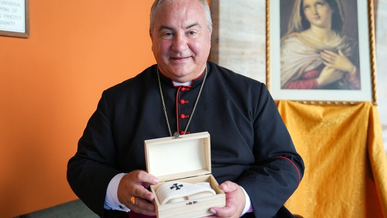 Omaha Archbishop, residents react to McGovern receiving pallium from Pope Leo