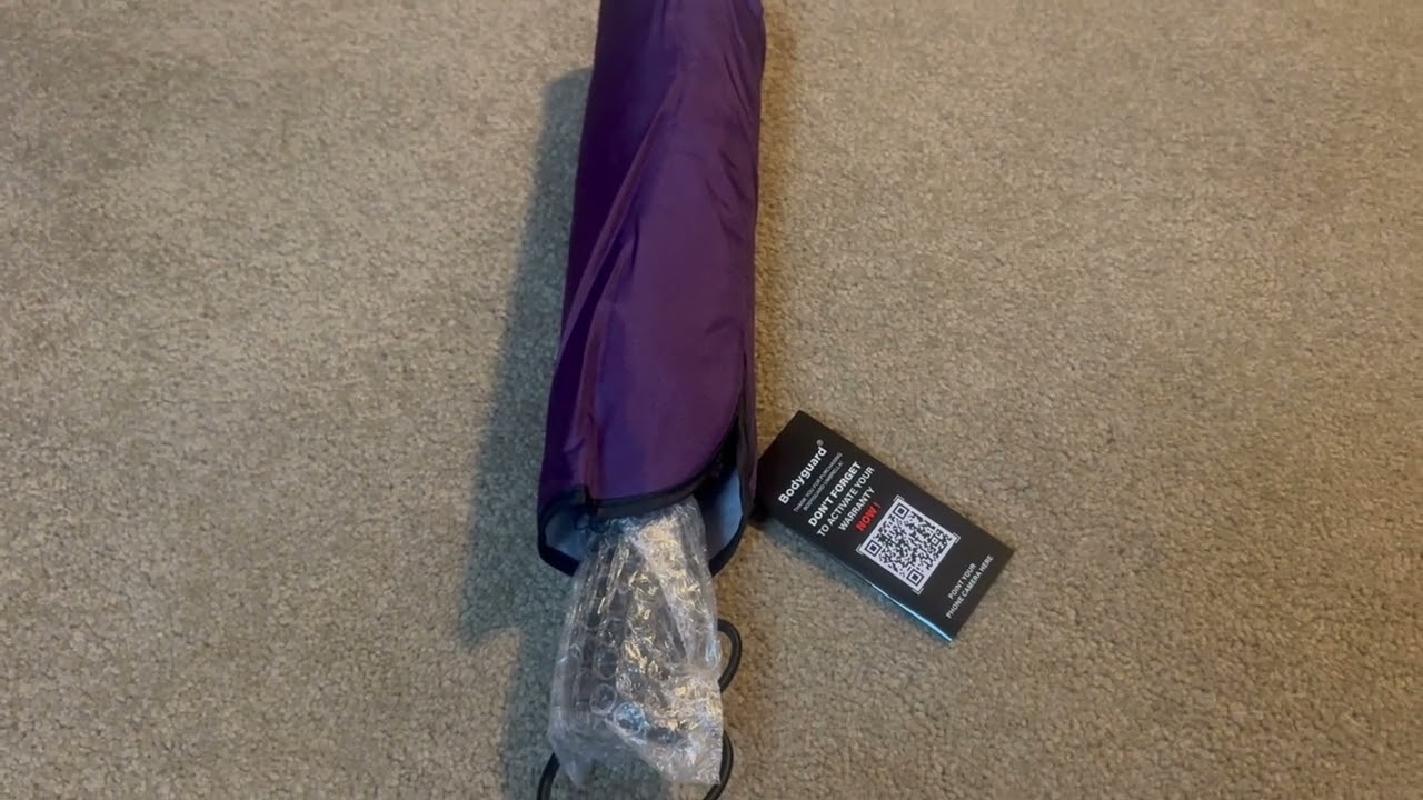 Quick overview of this Bodyguard Inverted Umbrella...