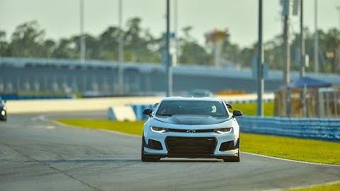 2018 Chevrolet Camaro ZL1 1LE POV Hot Lap!- Daytona International Speedway