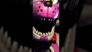 What gender is Mangle and Funtime Foxy?