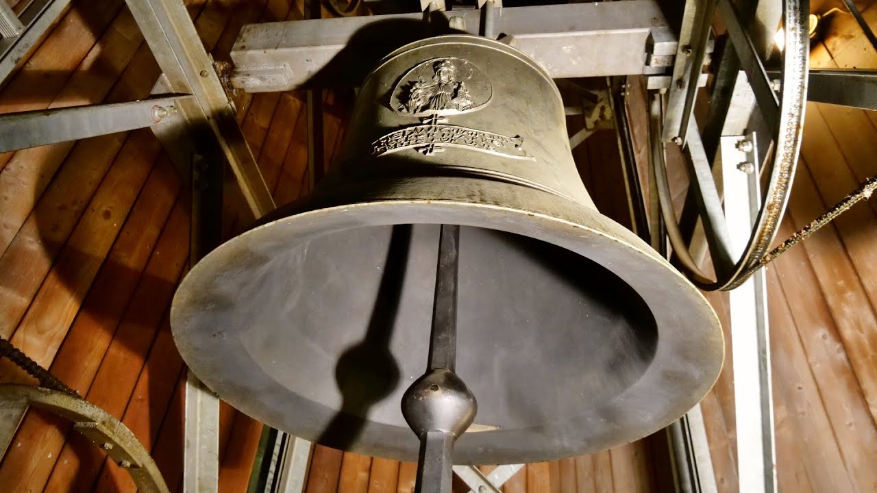 Kempten (D - BY) Die Glocken der Stadtpfarrkirche St. Hedwig