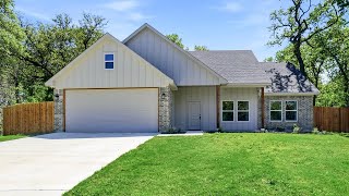 101 Monarch Ln, Poolville, TX