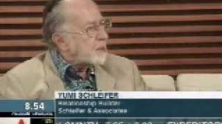 Hedy and Yumi Schleifer appear on "Singapore Morning Show" to discuss Emotional Safety