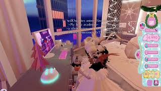 Royale-high soft anime song codes for you're apartment!      ~enjoy~ screenshot 4