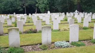 World war graves & netley ruins ...