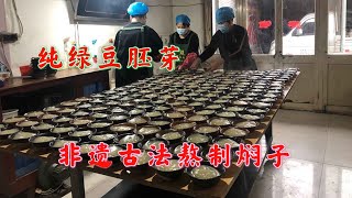 Tianjin 65yearold uncle makes 15,000 bowls of stew with 30 pots a day