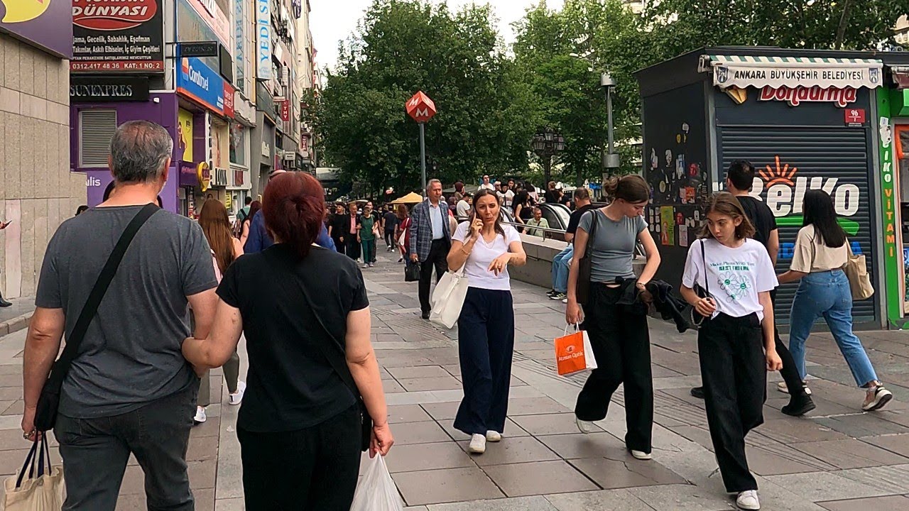 Ankara [4k60fps], Kızılay Yakınlarında Gezinti - Strolling Kizilay Neighborhood