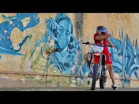 LFERDA - Normal (Clip Officiel)​