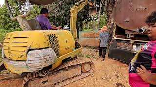 ตัวเล็กแค่นี้จะยกถังหมื่นลิตรลงยังไงได้ครับ Dump Trucks