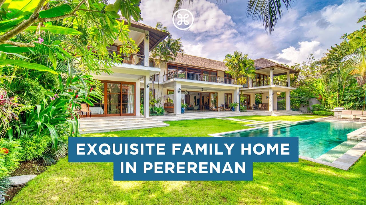 Exquisite 4-BR Modern Tropical Villa with Javanese Heritage in Pererenan, Canggu