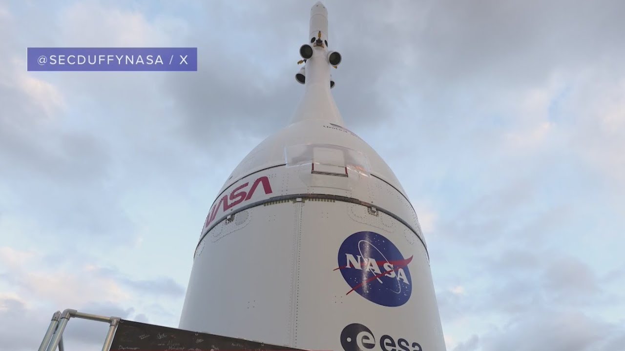 NASA plans first moon mission since 1972 | Morning in America