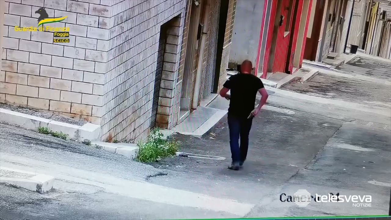 Un “mare” di droga sul Gargano, blitz della Guardia di Finanza: presa banda di narcotrafficanti