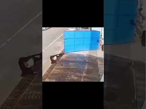 Er wollte saubere Schuhe. Bekommen hat er: einen Abflug mit Ansage.