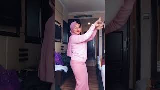 Jurus goyangan pinkgul #shortvideo #viral #basah #joget #weather #aktif #goyang #hijab #tante #wow