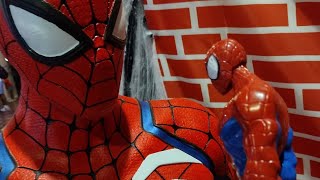 The Sponge House S1 Episode 15- Spider-Man and Spongebob goes to the movies 