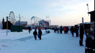 Горка в Ледовом городке. Новосибирск