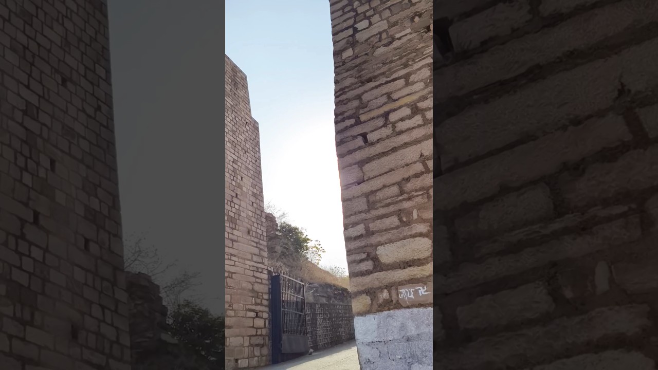 sam bhi khub hai pas mahbub hai 