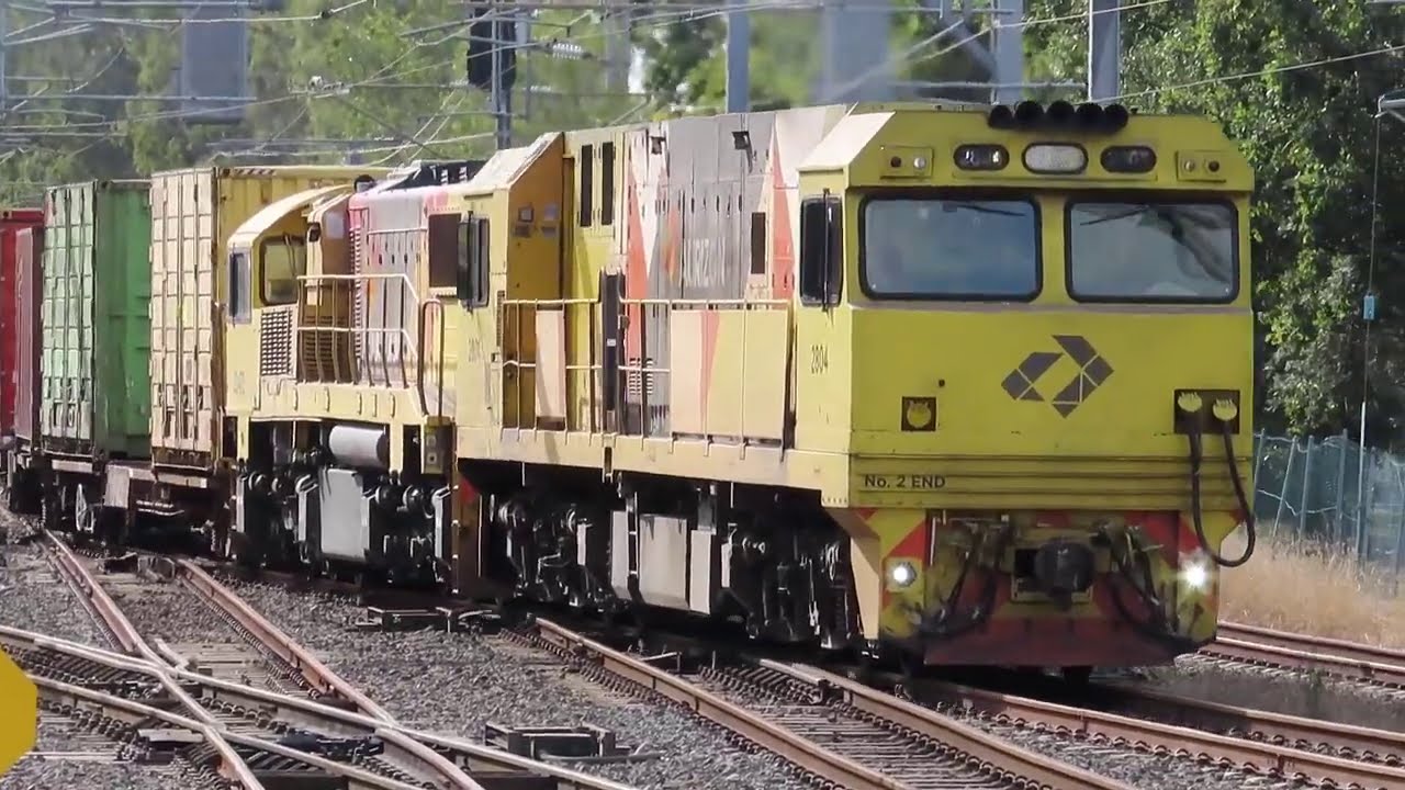 More Trains at Sherwood Queensland Australia YouTube