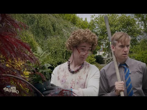 Когда родаки заставляют работать в саду — Foil Arms and Hog