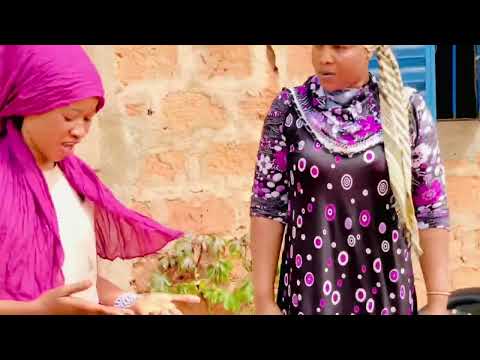SAFIATOU VEUT ÊTRE